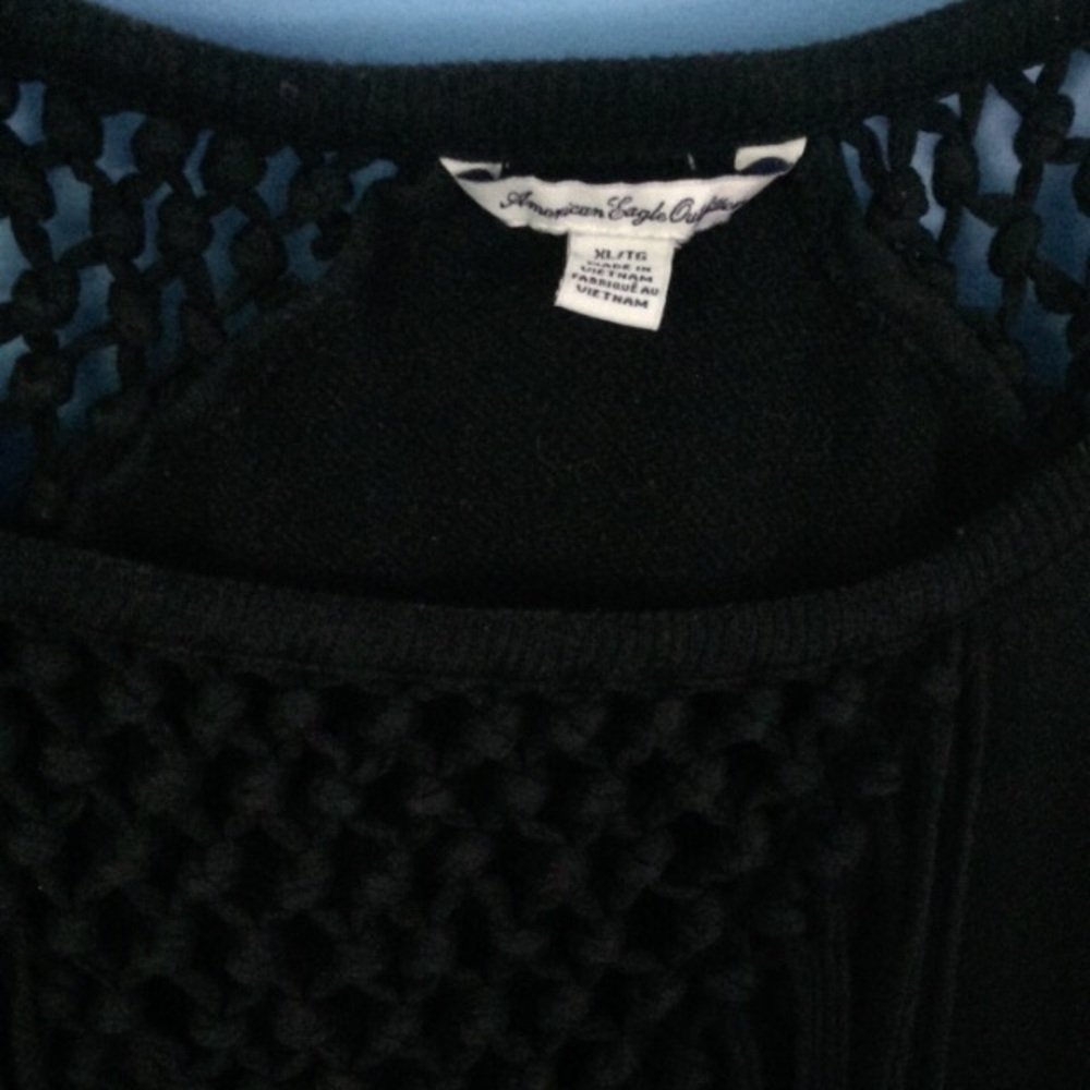 AE Fringe Top (Like New)